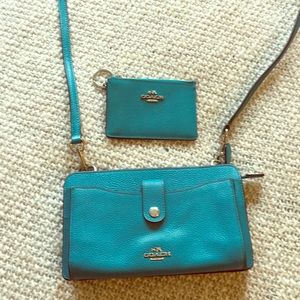 Coach crossbody purse with wallet